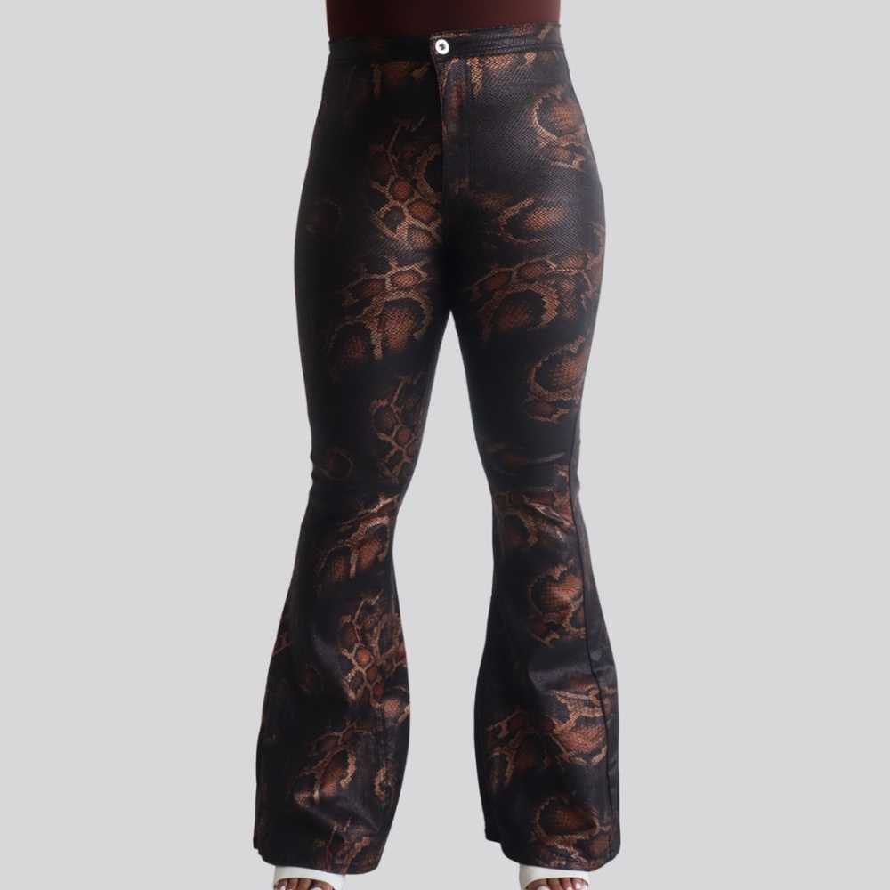 🖤 BEST-SELLER 🖤 SNAKE PRINT FLARED PANTS